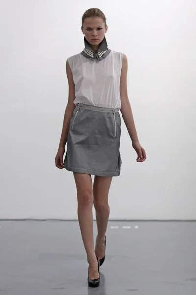 Look 9